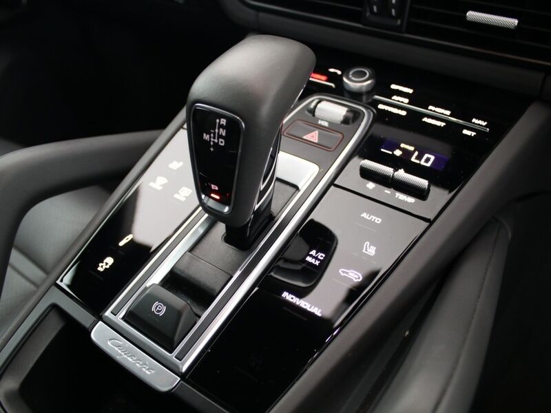 More views of Porsche Cayenne