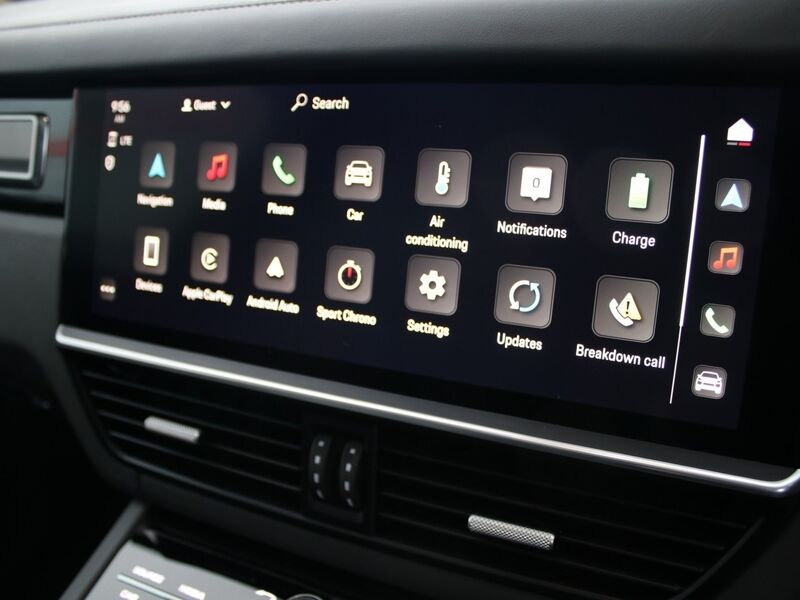 More views of Porsche Cayenne