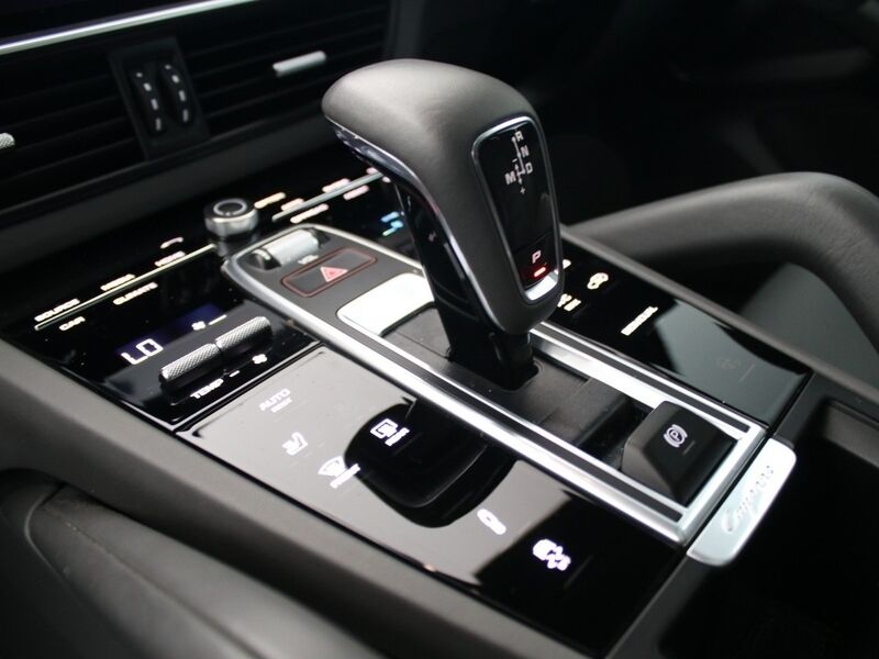 More views of Porsche Cayenne