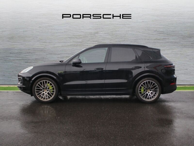 More views of Porsche Cayenne