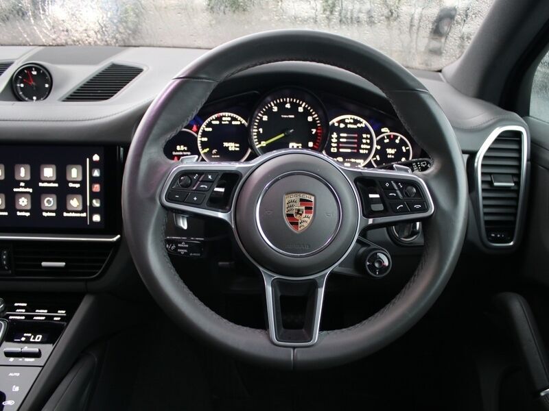 More views of Porsche Cayenne
