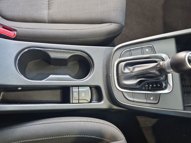 More views of Hyundai KONA