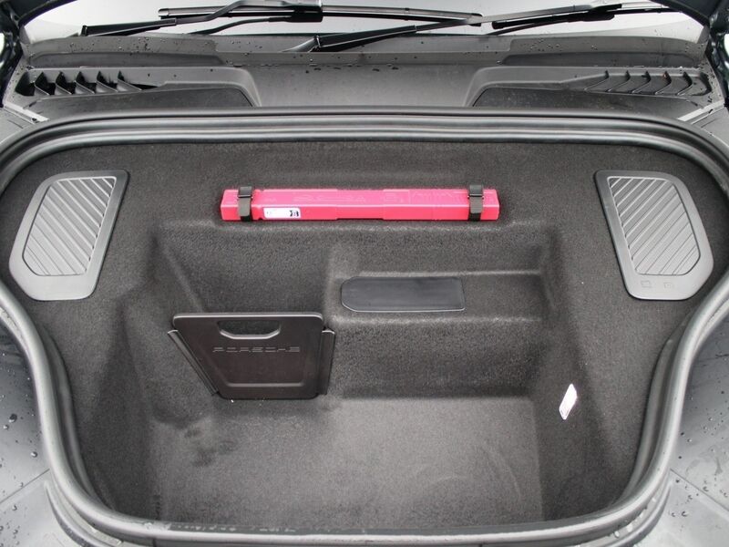 More views of Porsche Macan