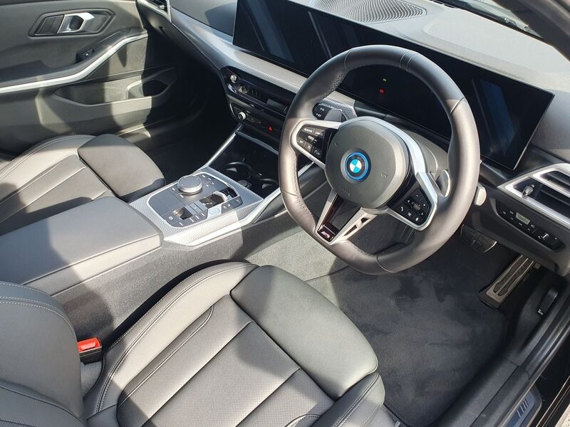 More views of BMW 3-Series