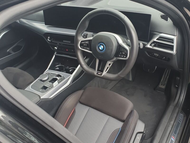 More views of BMW 3-Series