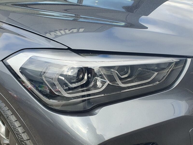 More views of BMW X1