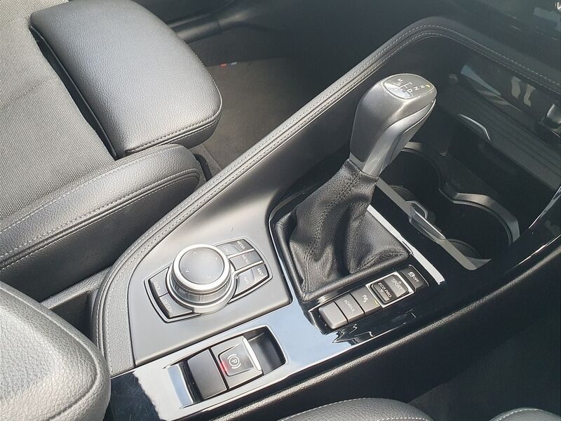 More views of BMW X1