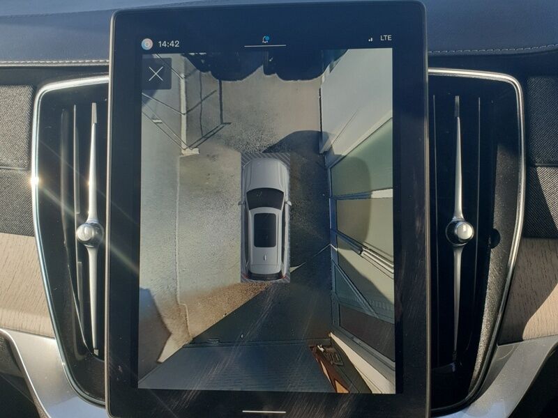 More views of Volvo XC90