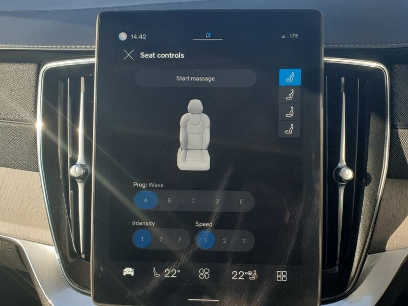 More views of Volvo XC90