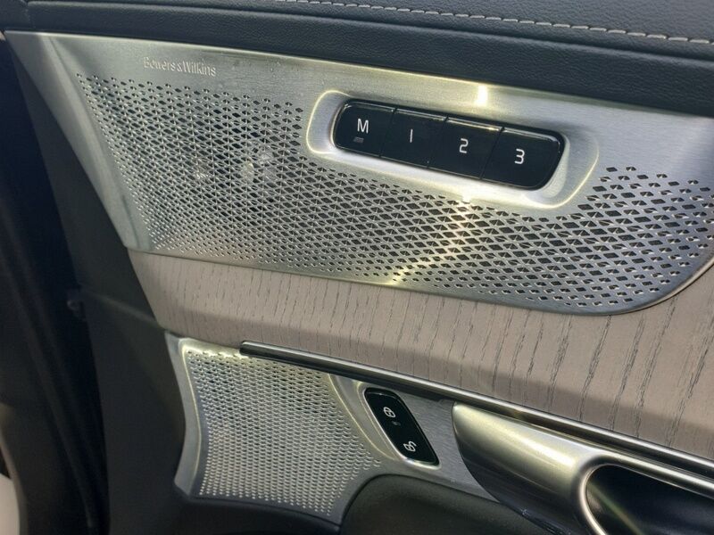 More views of Volvo XC90