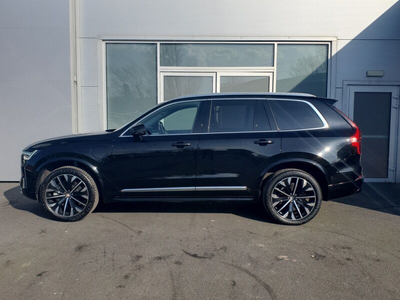 More views of Volvo XC90