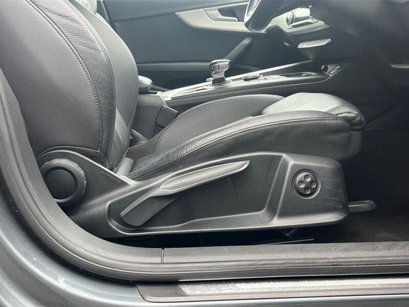 More views of Audi A4