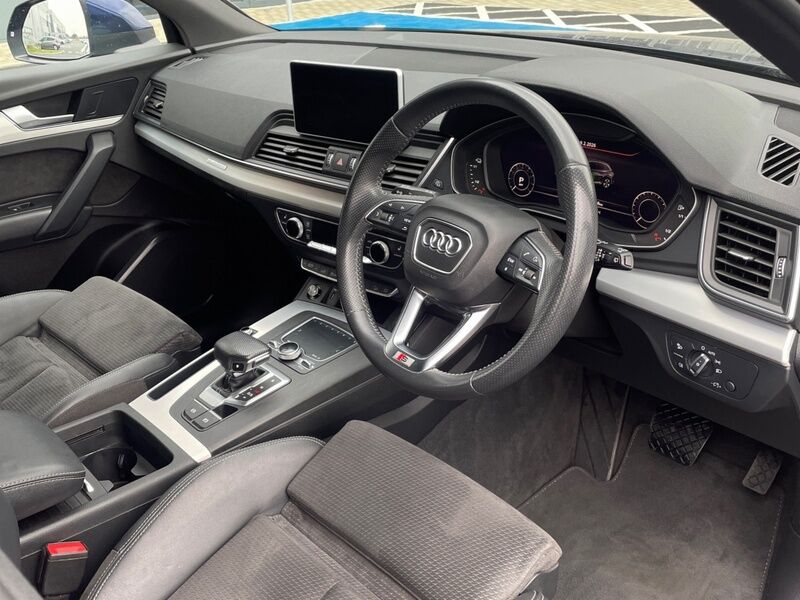 More views of Audi Q5