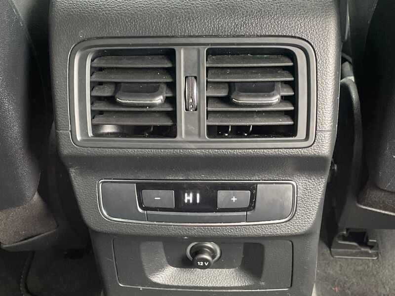 More views of Audi Q5