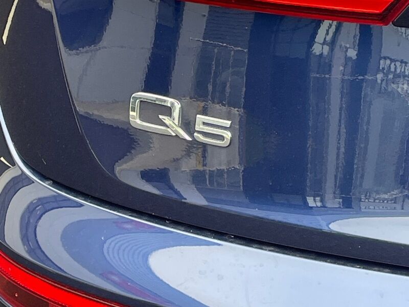 More views of Audi Q5