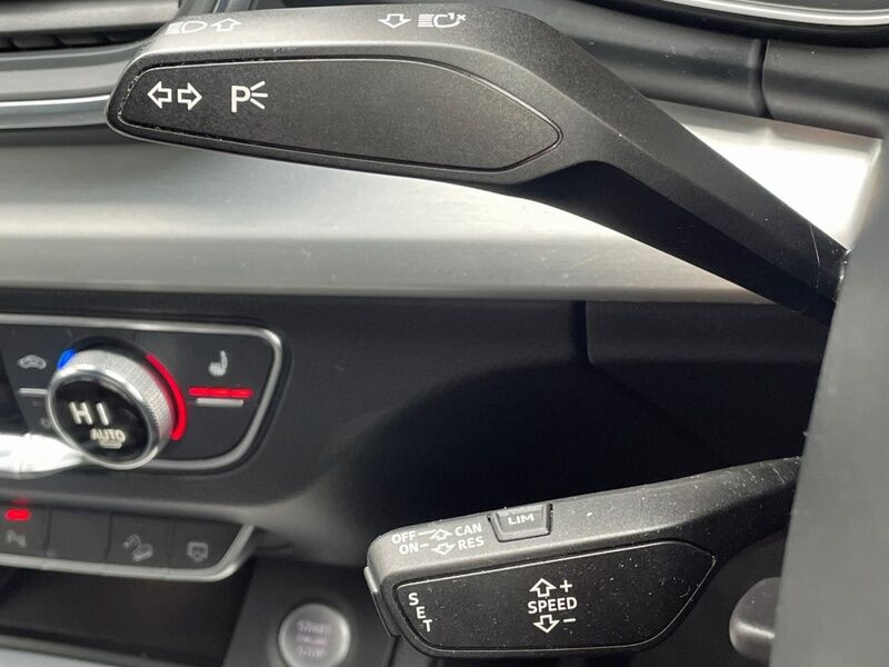 More views of Audi Q5