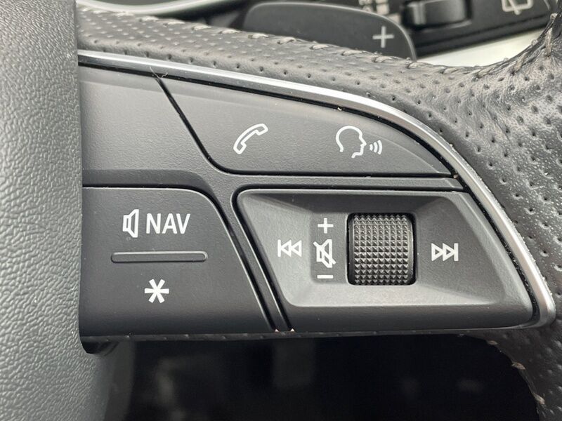 More views of Audi Q5