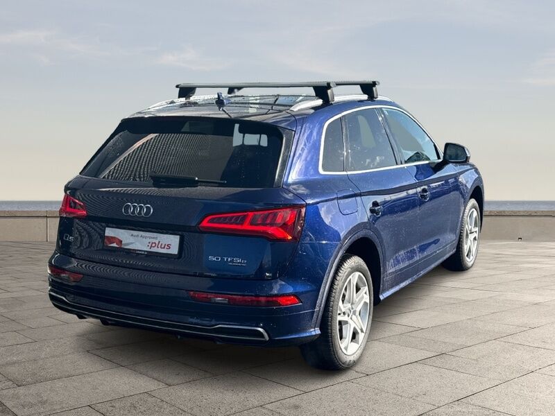 More views of Audi Q5