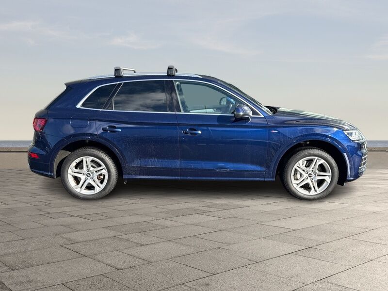 More views of Audi Q5