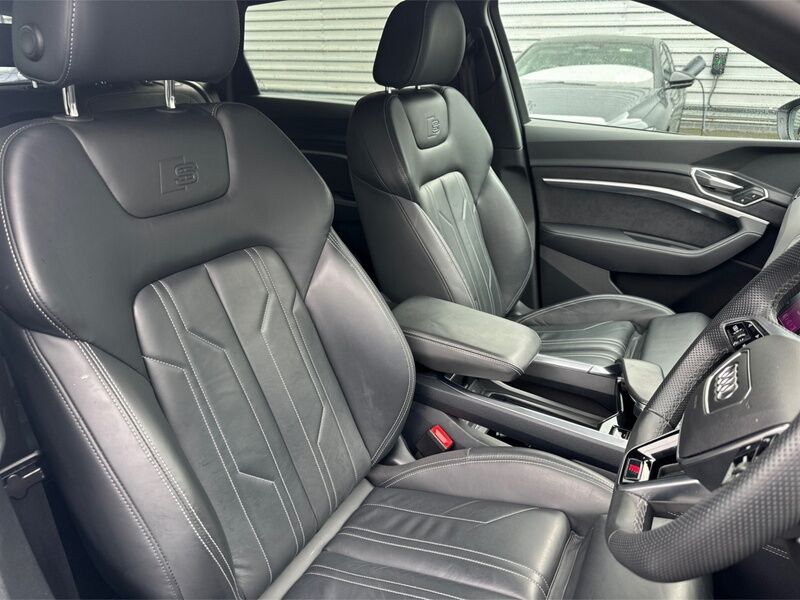 More views of Audi Q8 e-tron