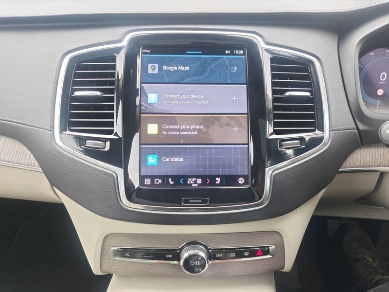 More views of Volvo XC90