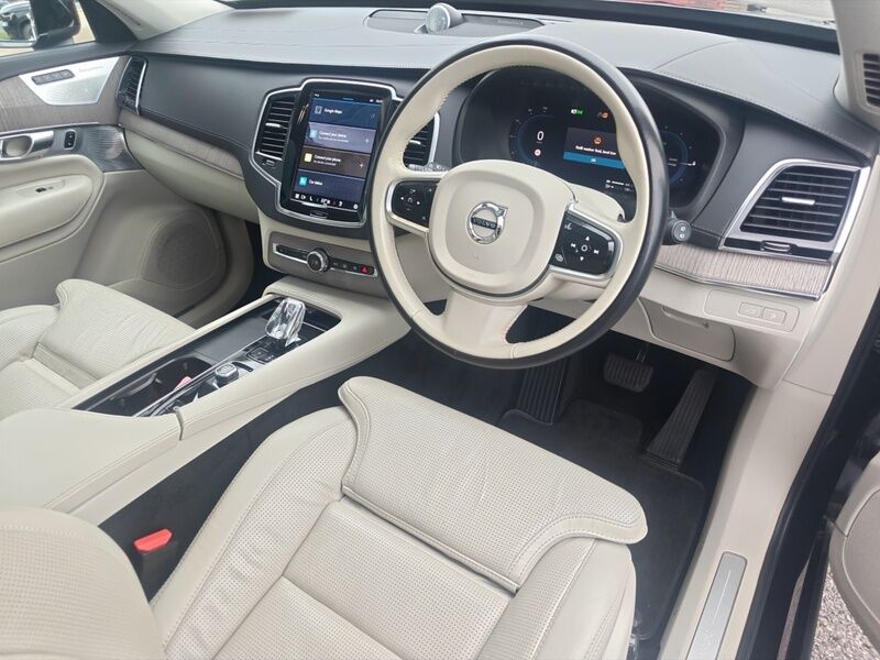 More views of Volvo XC90
