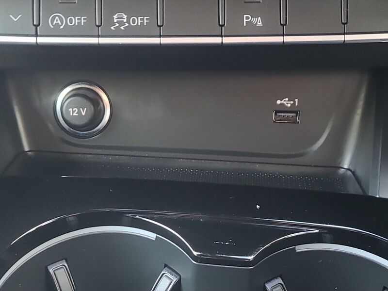 More views of Audi A4