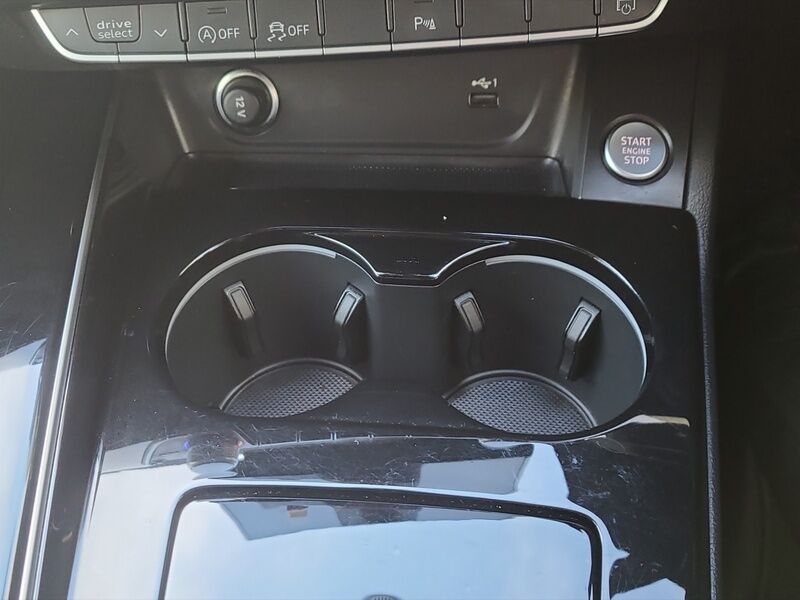 More views of Audi A4