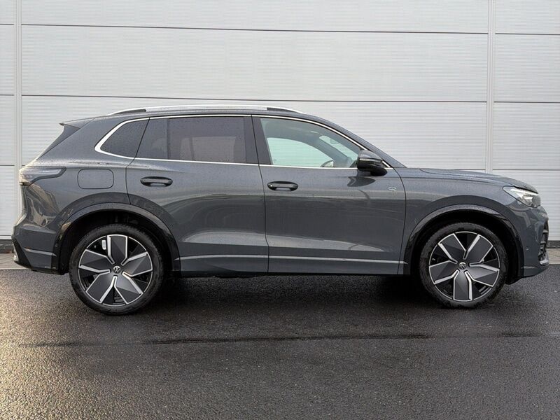 More views of Volkswagen Tiguan