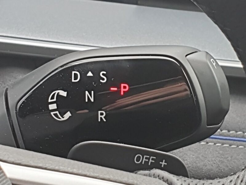 More views of Volkswagen Tayron