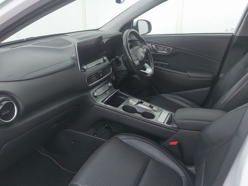 More views of Hyundai KONA