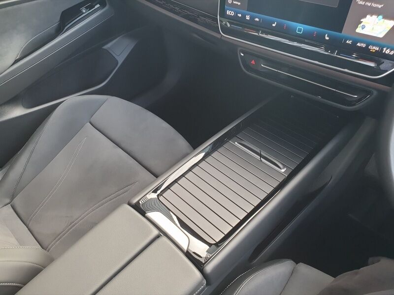 More views of Volkswagen ID.7