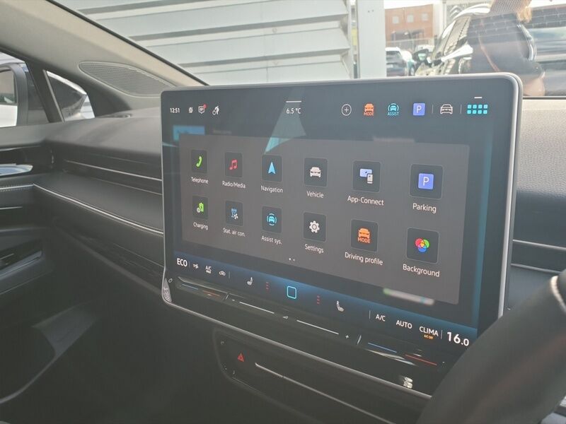 More views of Volkswagen ID.7