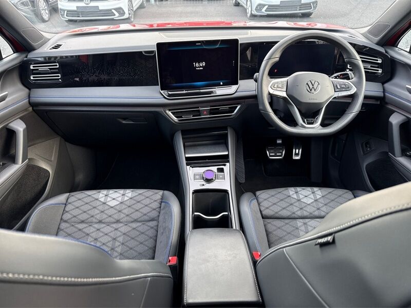 More views of Volkswagen Tiguan