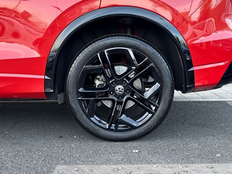 More views of Volkswagen Tiguan
