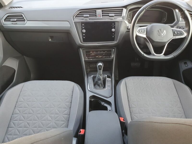 More views of Volkswagen Tiguan