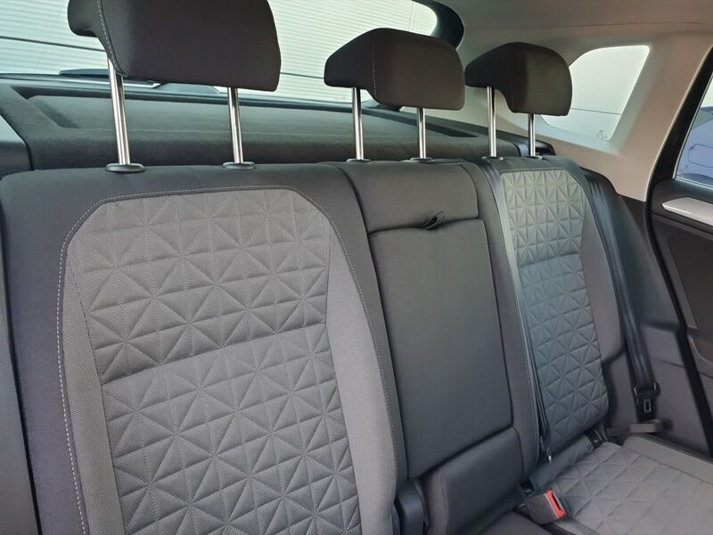 More views of Volkswagen Tiguan