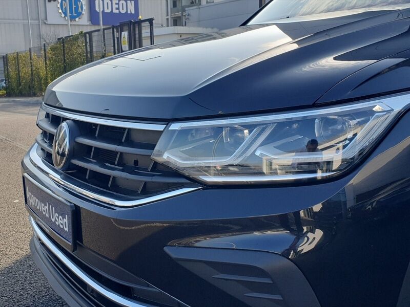 More views of Volkswagen Tiguan