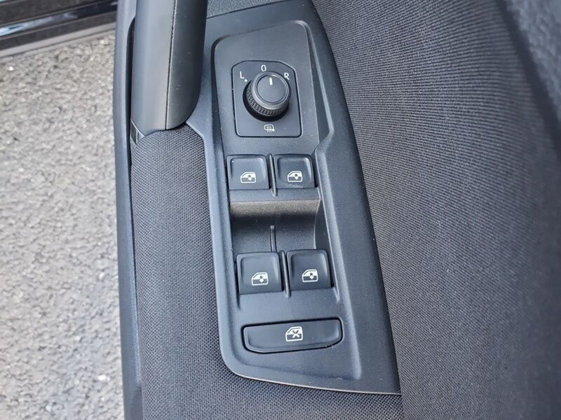 More views of Volkswagen Tiguan