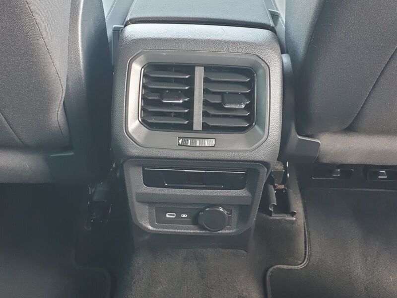 More views of Volkswagen Tiguan