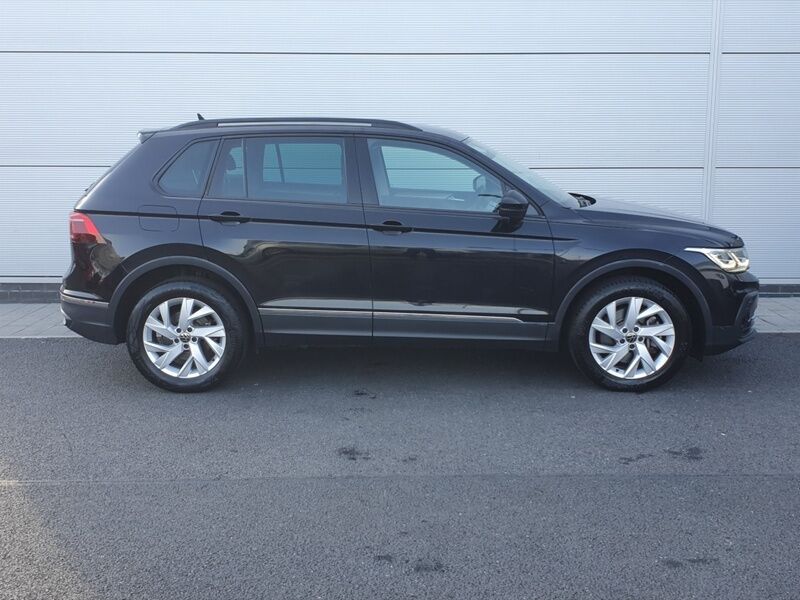 More views of Volkswagen Tiguan