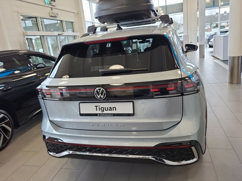 More views of Volkswagen Tiguan