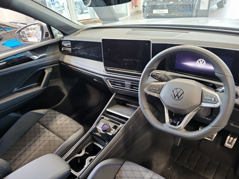 More views of Volkswagen Tiguan