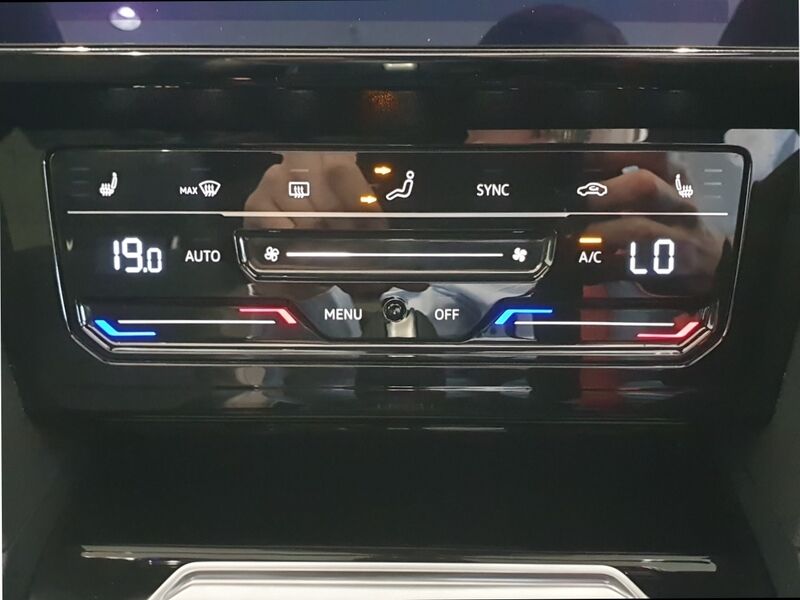 More views of Volkswagen Arteon