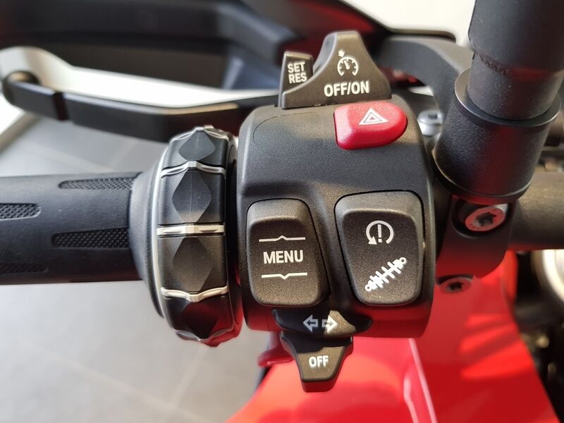 More views of BMW F 900 XR