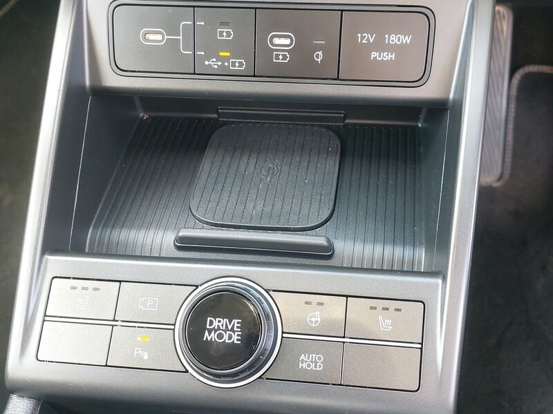 More views of Hyundai KONA