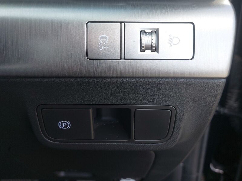 More views of Hyundai KONA