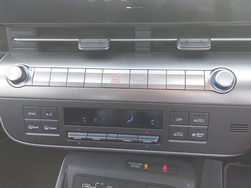 More views of Hyundai KONA