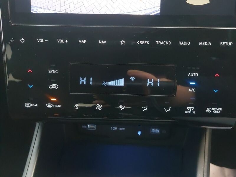 More views of Hyundai Tucson