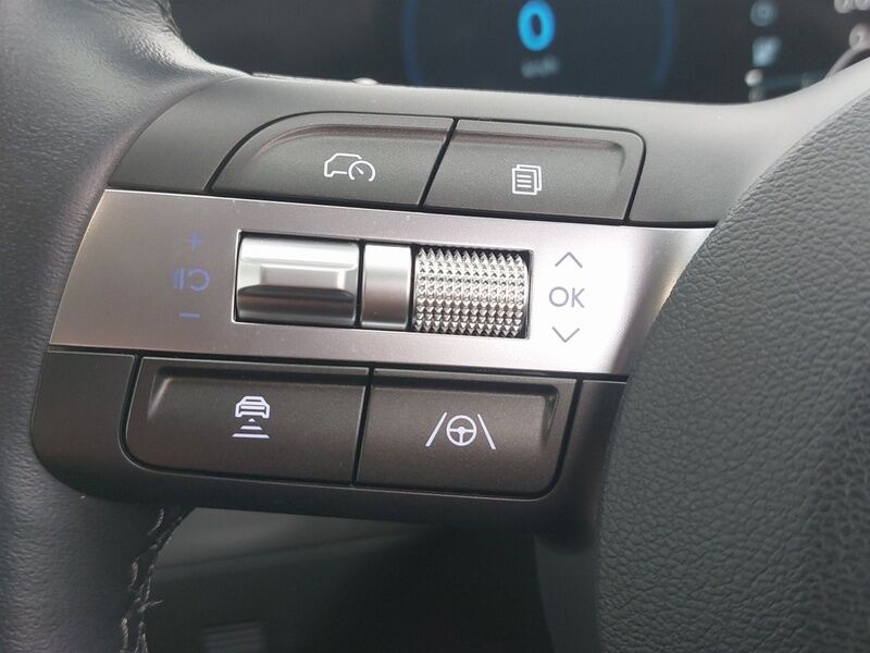 More views of Hyundai KONA